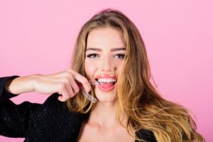 orthodontic treatments for crooked teeth